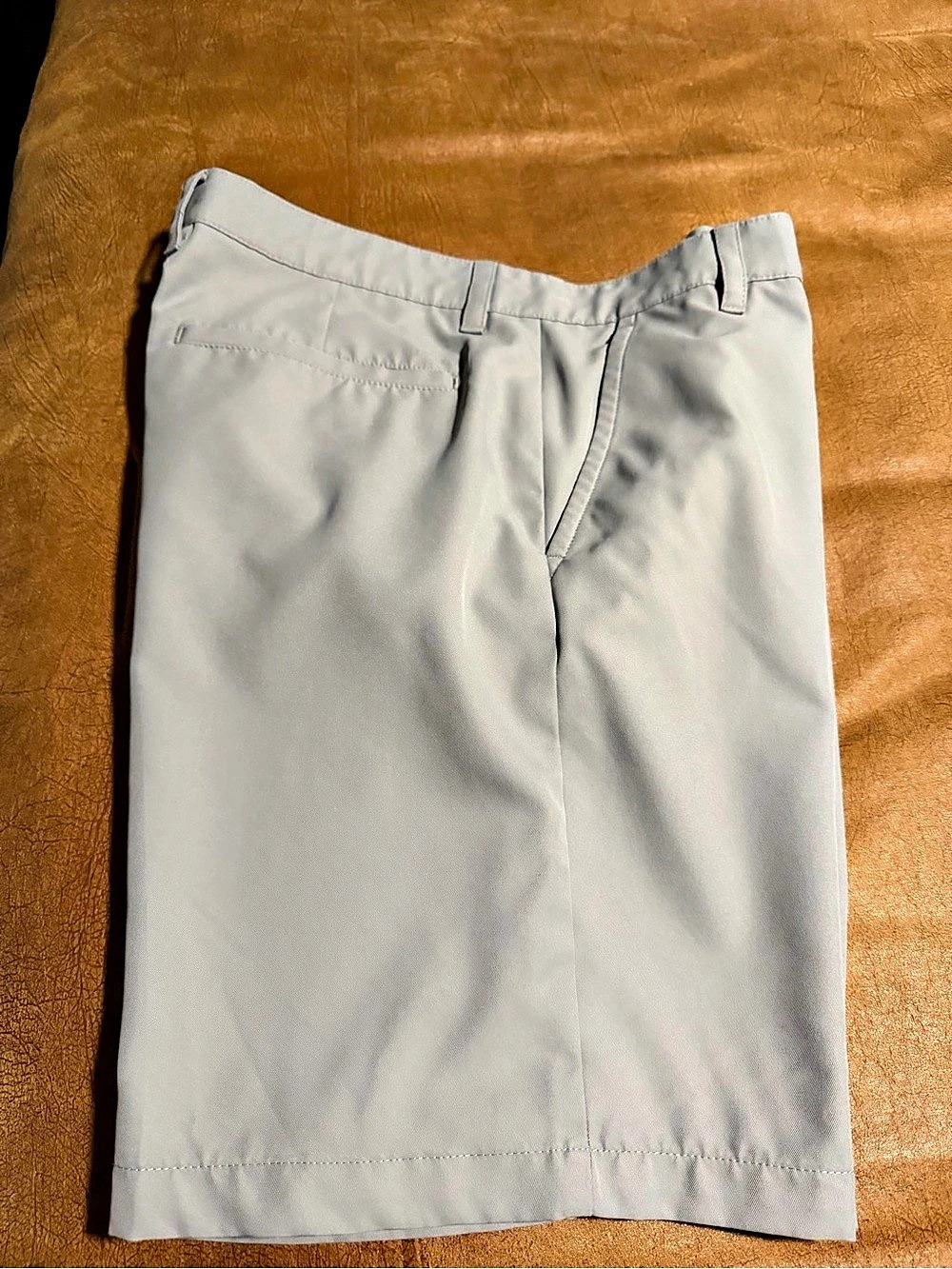 IZOD Golf Swingflex Flat Front Shorts Gray Waist 34